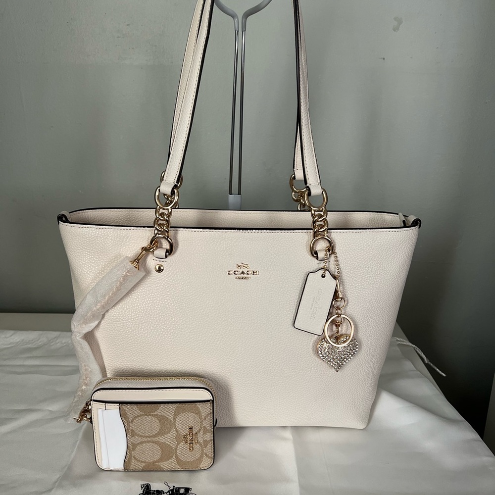 Coach Leather Tote Bag And Wallet